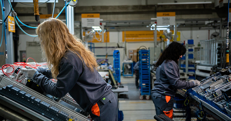 ABB completa la adquisición del negocio de electrónica de potencia de Gamesa Electric