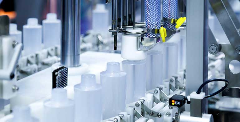 Cómo asegurar la calidad de los envases en la industria química: control de fugas, torsión y soldadura