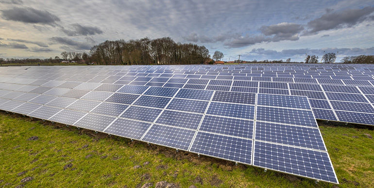 AIMPLAS coordina un nuevo proyecto europeo para aumentar la vida útil y el reciclaje de los paneles solares