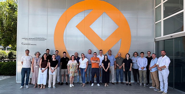 AIMPLAS coordina un nuevo proyecto europeo para aumentar la vida útil y el reciclaje de los paneles solares