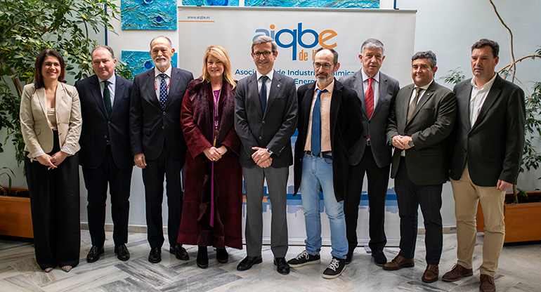 AIQBE ensalza el papel de la industria en Huelva como palanca de desarrollo de futuro