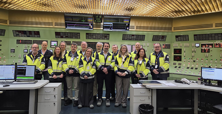 El Consejo General de Ingenieros Industriales visita la Central Nuclear de Almaraz y reafirman el apoyo a su continuidad