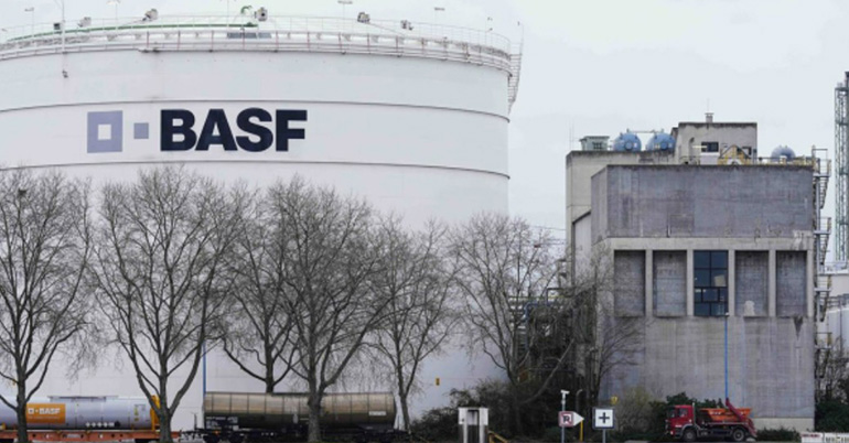 Basf calcula cerrar el ejercicio 2025 con una facturación de casi 60.000 millones de euros