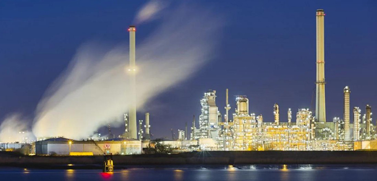 BASF aplica inteligencia artificial al control de procesos de destilación en Amberes