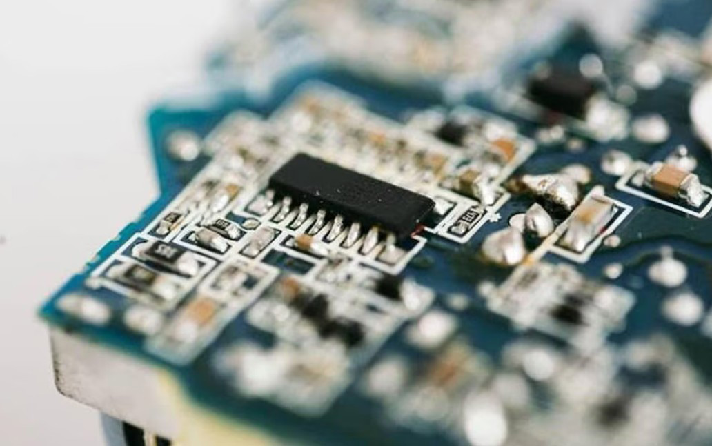 CSIC explora nuevas vías para revolucionar la tecnología cuántica mediante IA y átomos fríos