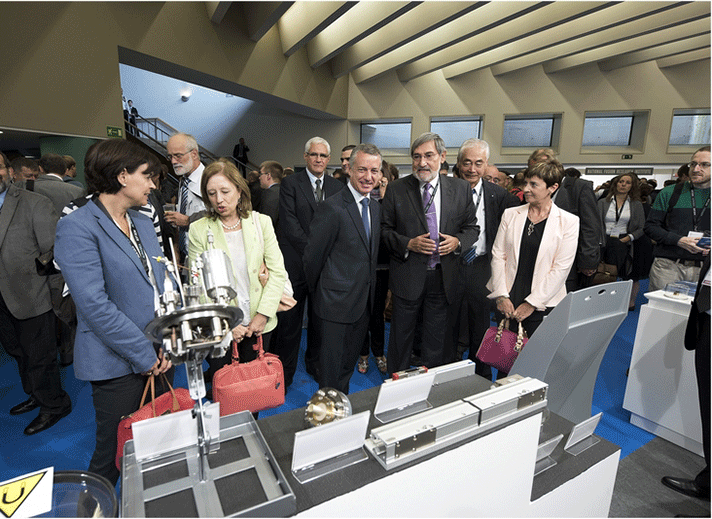 El lehendakari, Íñigo Urkullu (en el centro de la imagen), en la inauguración el 29 de septiembre de SOFT 2014