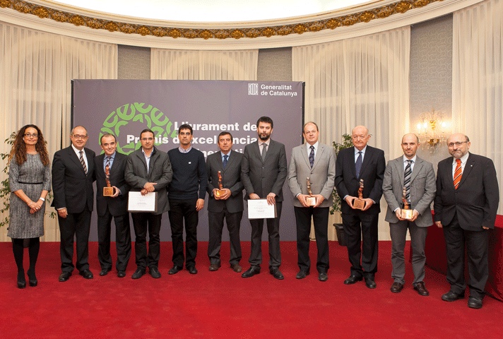 Los galardonados en los Premio de Excelencia Energética tras la concesión de los mismos