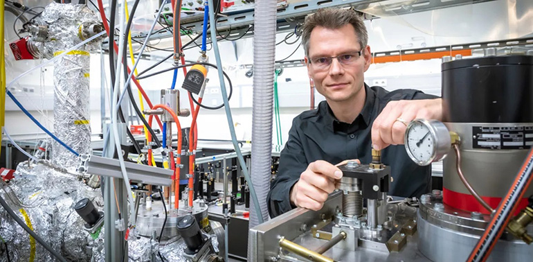 Cómo se forman los enlaces químicos: la espectroscopia de femtosegundos hace visibles los procesos químicos