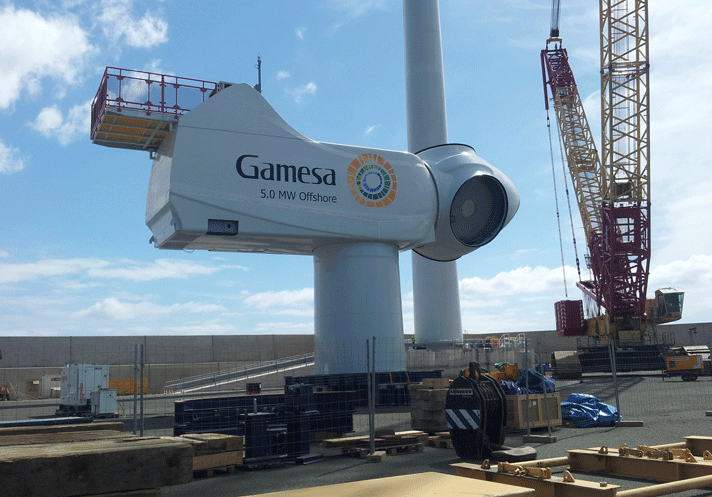 El aerogenerador G128-5.0 se ha montado en el Puerto de Arinaga (Gran Canaria)