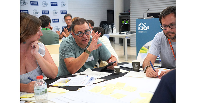 El Camp de Tarragona diseña su hoja de ruta hacia una &acute;Industria Net-Zero&acute; en el ICIQ