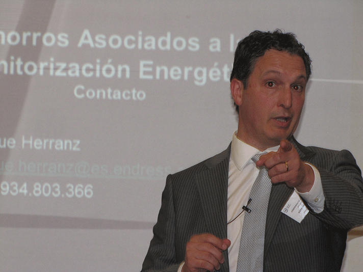 Enrique Herranz, de Endress+Hauser, en el transcurso de su ponencia