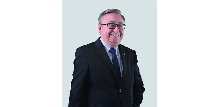 La planta que despierta: conciencia industrial, ciberplantas y el fin de la sorpresa