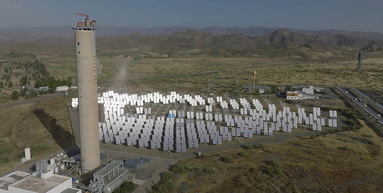 La comunidad científica respalda la energía termosolar como pieza clave del futuro energético
