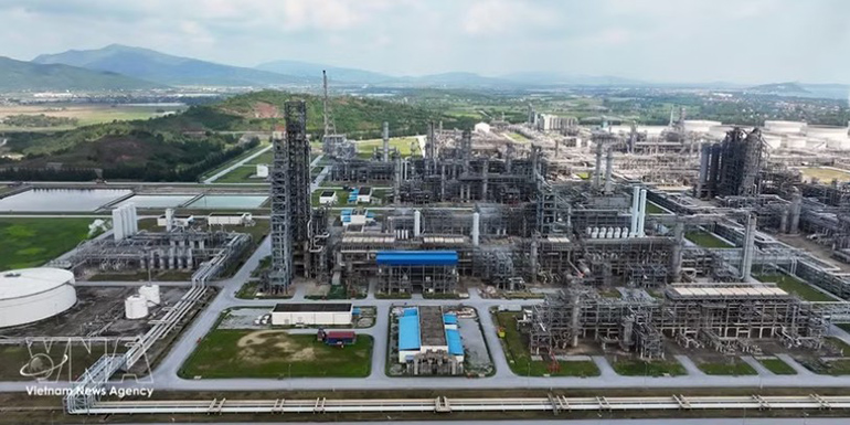 La refinería de Nghi Son recibe más de 950.000 barriles de petróleo tipo Djeno para asegurar su producción nacional 