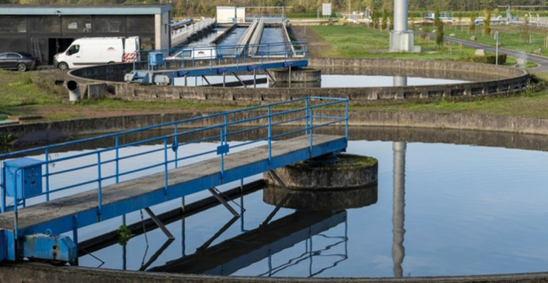Tratamiento de aguas residuales en la planta de Wasmuëll (Bélgica)