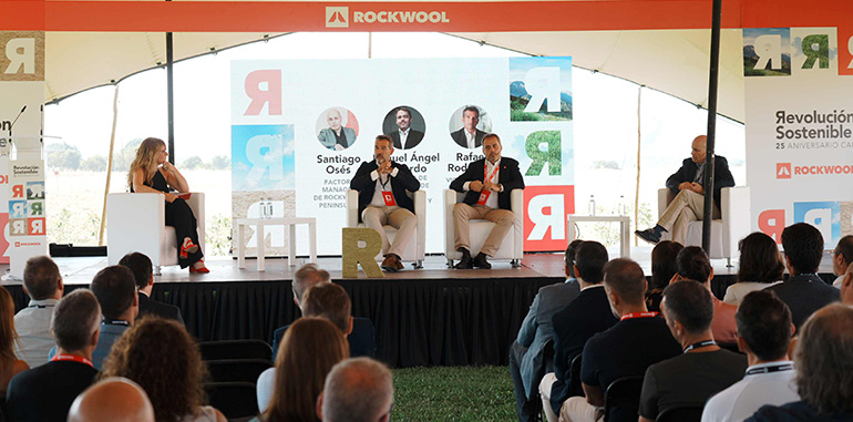 La planta de ROCKWOOL en Caparroso celebra 25 años con un evento que reafirma la importancia de la industria sostenible