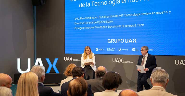 La UAX apuesta por la tecnología y la IA y anticipa las nuevas profesiones que demandarán las empresas