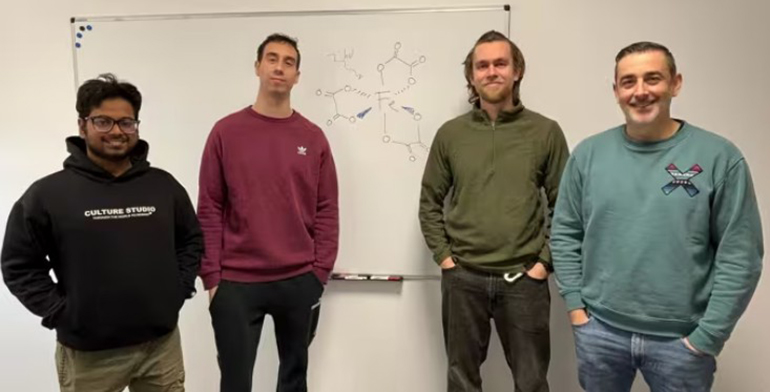 La UMU elabora una estrategia química disruptiva para sintetizar fármacos de forma más sostenible