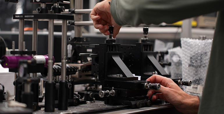 La UV desarrolla un transmisor cuántico que cambiará las reglas de la ciberseguridad