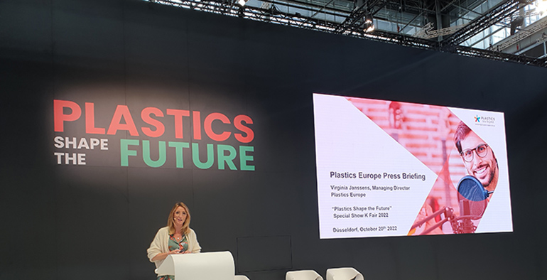 Plastics Europe  presenta su informe anual del 2021 hacia la circularidad y la neutralidad carbónica