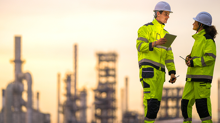 Acuerdo inminente para la revisión salarial 2025-2026 del XXI Convenio General de la Industria Química