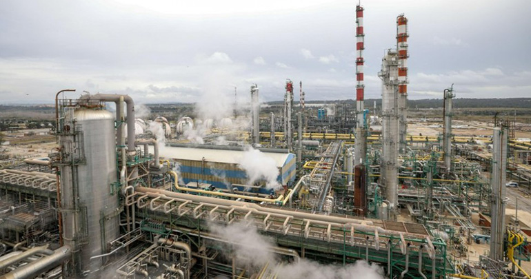 Mejorar la competitividad del sector petroquímico, entre los objetivos principales de la AEQT para 2026