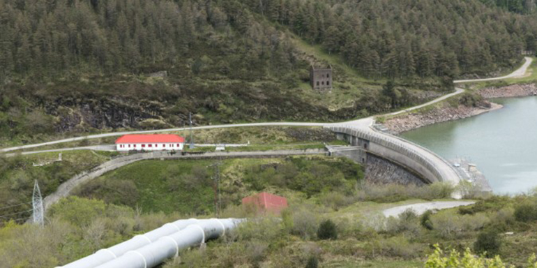 La Comisión Europea concederá a Repsol 180 millones para ampliar la central de bombeo de Aguayo