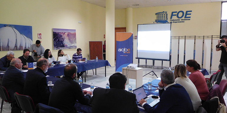 AIQBE analizó la actividad económica que genera la industria de Huelva durante un encuentro informativo con los medios de comunicación