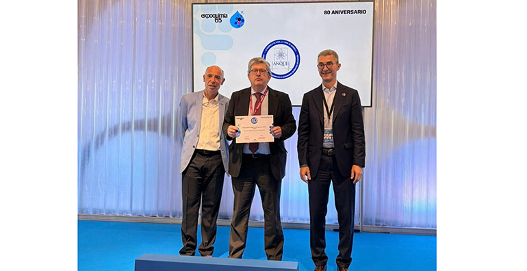 ANQUE recibe el reconocimiento de Expoquimia 2026 con motivo de su LXXX aniversario