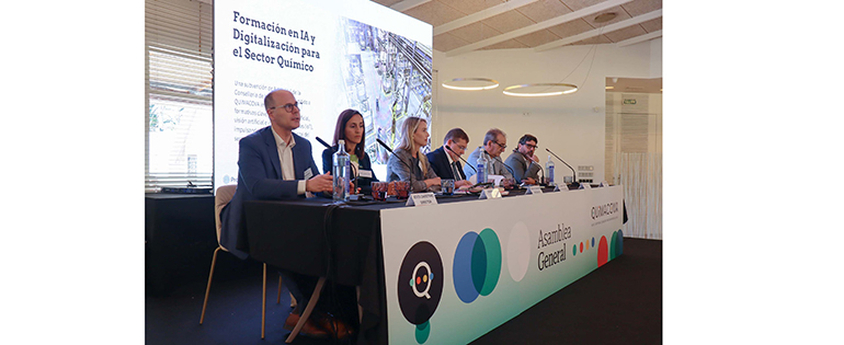 QUIMACOVA concentra cerca del 90 % de la facturación del sector químico valenciano con 261 empresas asociadas