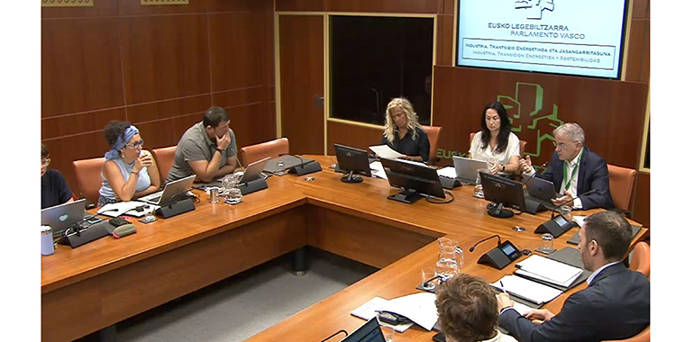 AVEQ-KIMIKA pide “valentía” para transformar la relación entre la Administración y la industria química vasca