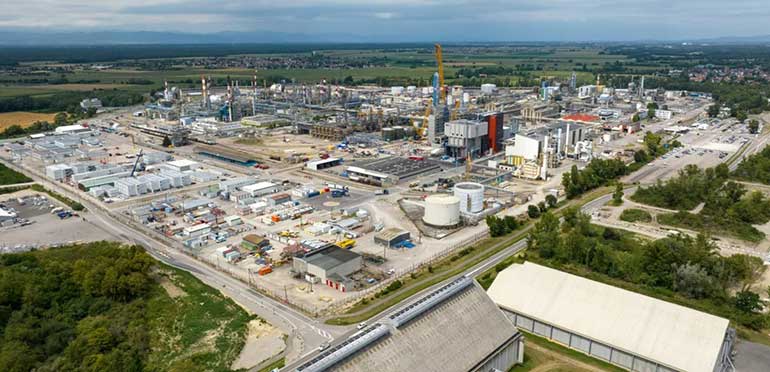 BASF plantea la compra de acciones de DOMO Chemicals en la empresa conjunta de Alsachimie