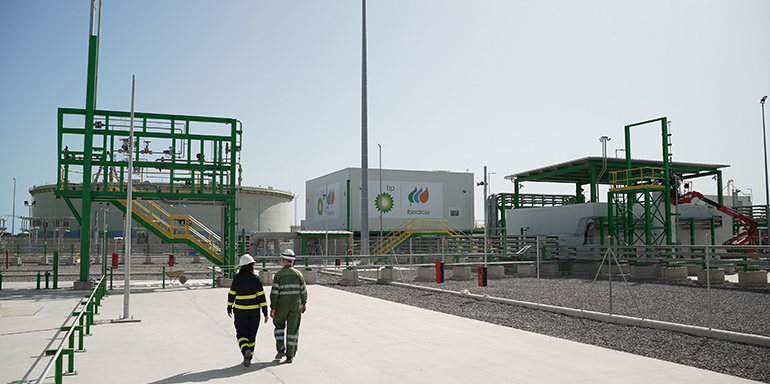 bp e Iberdrola analizan nuevas oportunidades para impulsar el hidrógeno verde en Castellón con fondos del IPCEI