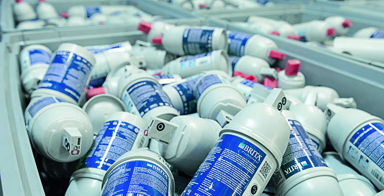 BRITA Iberia evita el uso de más de 700 millones de botellas de plástico y moderniza su flota con vehículos híbridos 