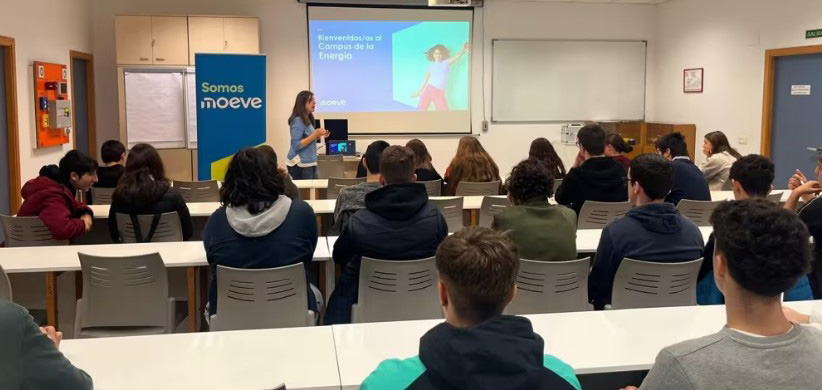Moeve clausura el Campus de la Energía tras la visita al Parque Energético San Roque de más de 2.000 estudiantes