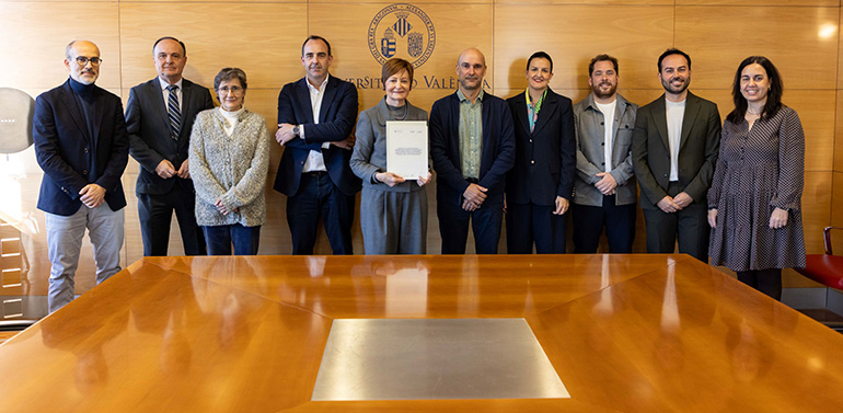 Nace en la UV una cátedra pionera que conecta agua y bioenergía para hacer frente a los retos medioambientales 