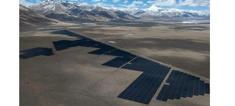 China comienza la construcción de un proyecto solar térmico de 50 MW a más de 4.000 metros de altura