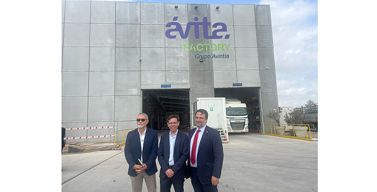 El CGCOII visita la planta de Ávita en Aranda de Duero y refuerza su apuesta por la construcción industrializada 