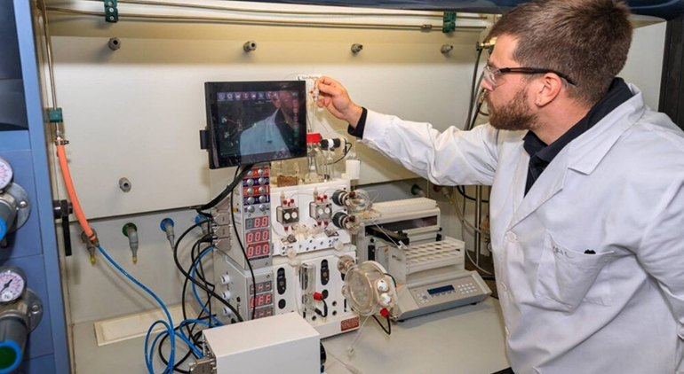 El centro DOPS de la Universitat Rovira i Virgili, reconocido por impulsar la química sostenible 