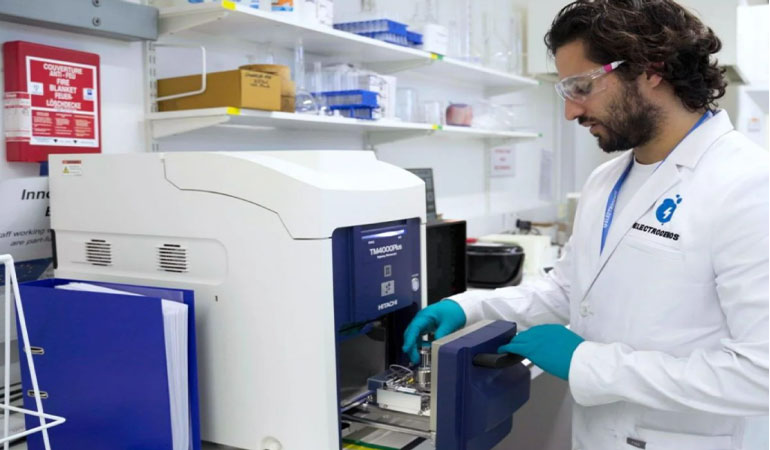 Electrógenos diseña catalizadores con nuevos materiales que abaratan el proceso tradicional de producción por electrólisis