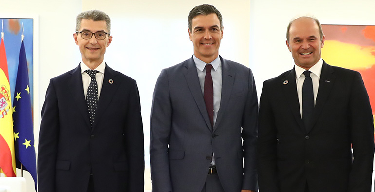 El presidente del Gobierno se reúne con los presidentes de Feique y Cefic