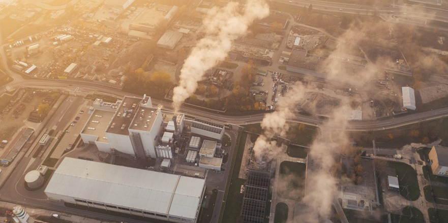 Más de dos tercios de la población española quiere que la gran industria pague por sus emisiones de CO2