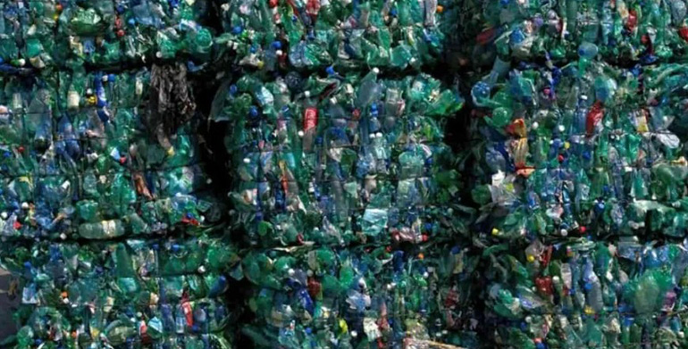 Transformar plásticos complejos para convertirlos en una nafta circular compatible con la industria química europea