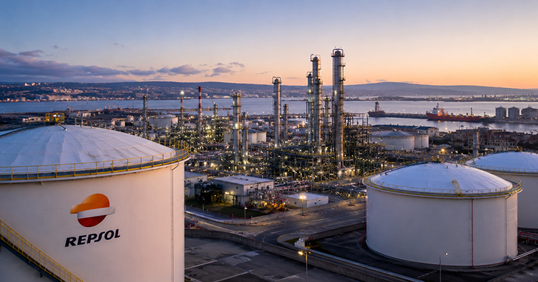 Repsol acelera su apuesta por el hidrógeno renovable con nuevas ayudas para los proyectos de A Coruña y Puertollano