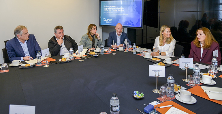 ANAIP presenta el radar regulatorio y otros servicios para sus asociados