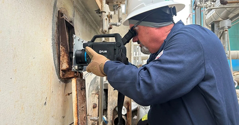 Tecnología de inspección avanzada de hornos por un experto en el sector petroquímico