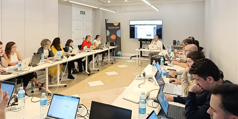 QUIMACOVA impulsa la formación en inteligencia artificial para el sector químico valenciano