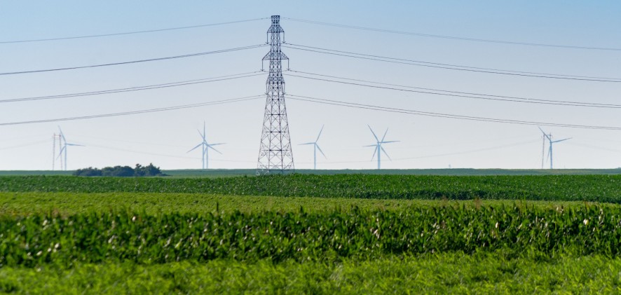 Cómo los materiales compuestos están modernizando el sector eléctrico