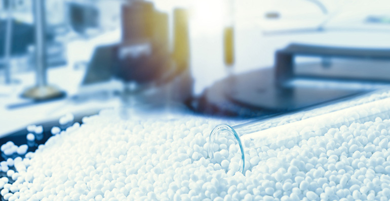 Compuestos químicos presentes en microplásticos pueden influir en la salud humana