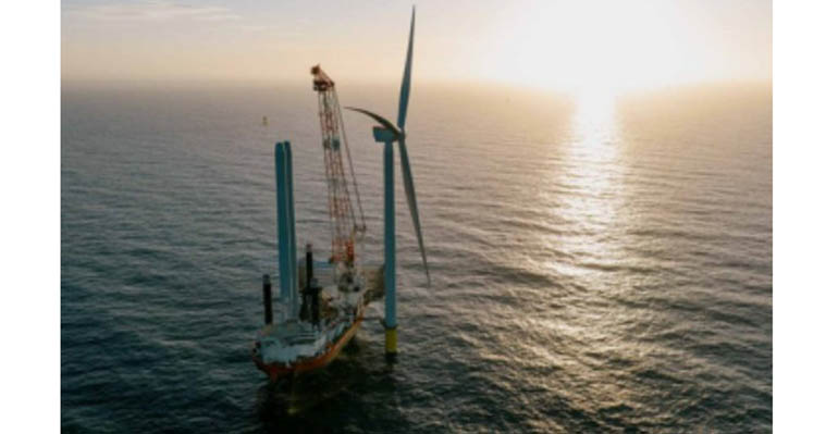RWE instala la primera turbina eólica marina del mundo equipada con una torre de acero y palas de rotor reciclables